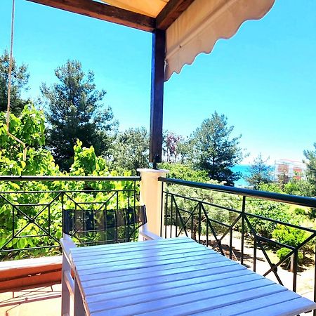 Pine Beach Holiday Home 2 Bedrooms 50 Meters To The Beach Kalyves Polygyrou Bagian luar foto