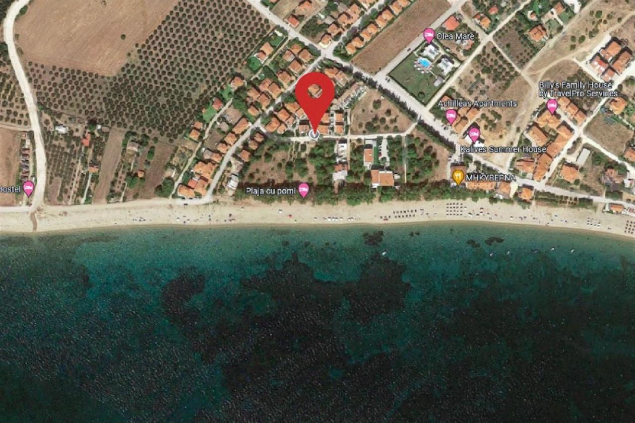 Pine Beach Holiday Home 2 Bedrooms 50 Meters To The Beach Kalyves Polygyrou Bagian luar foto